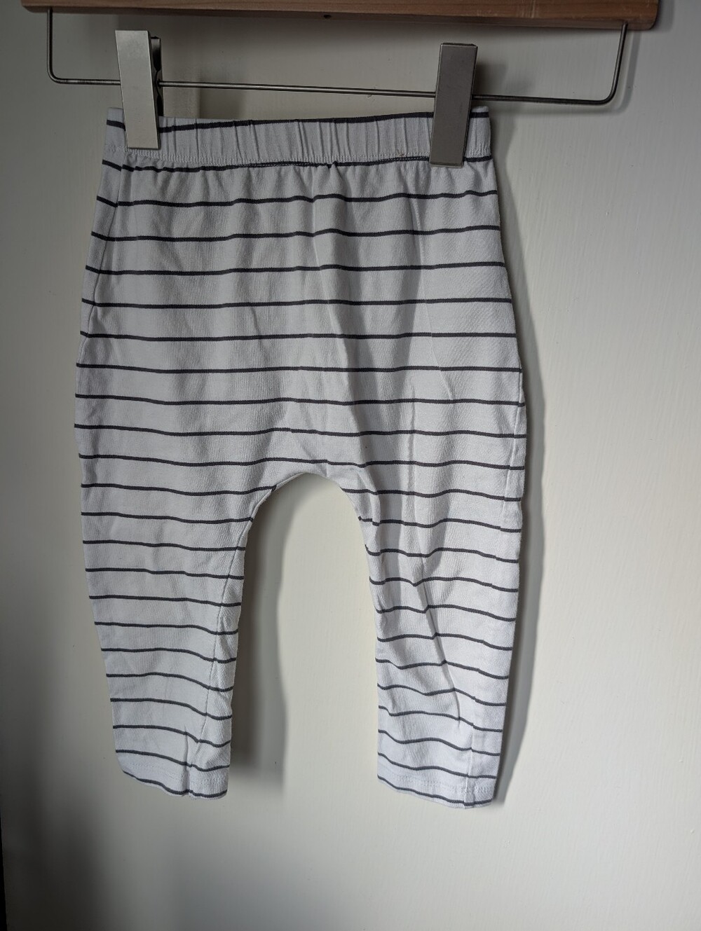 Striped White & Navy Baby Leggings